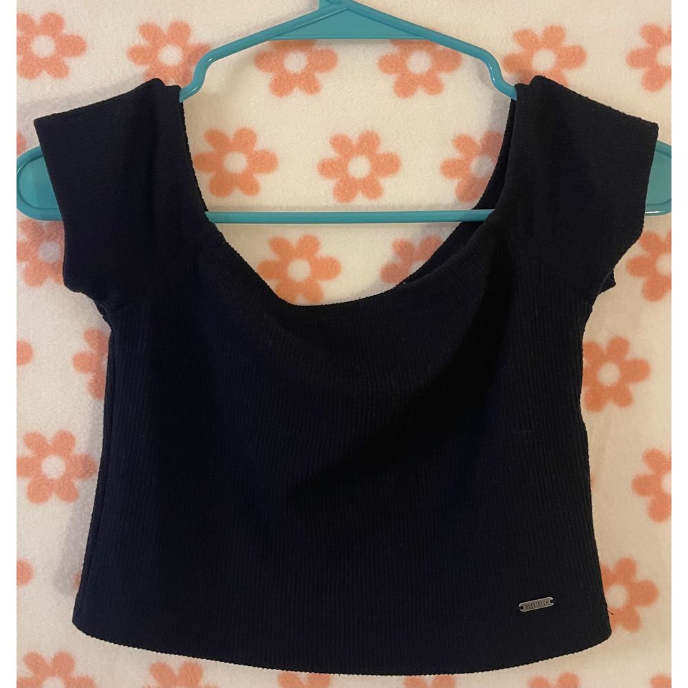 Hollister Black Ribbed Off-Shoulder Crop Top Casual Summer Blouse sz Small
